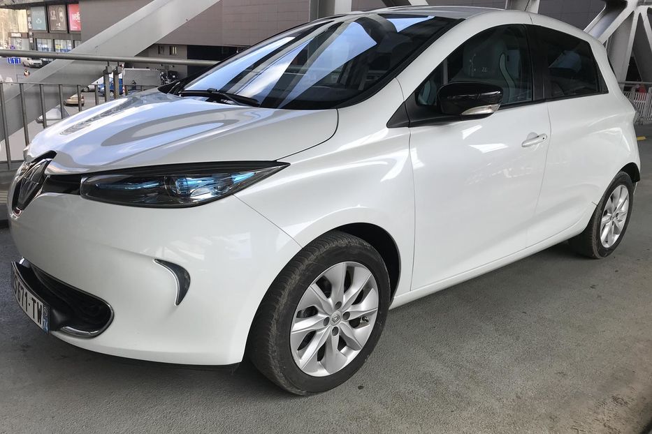 Продам Renault Zoe Maximal мотор R240 2015 года в Киеве