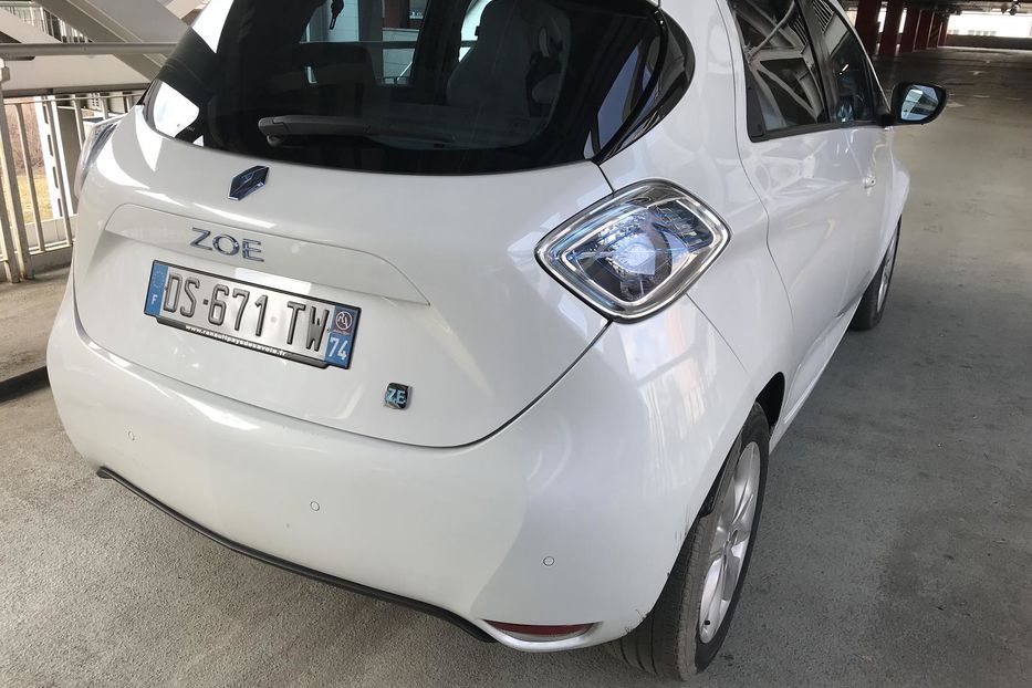 Продам Renault Zoe Maximal мотор R240 2015 года в Киеве