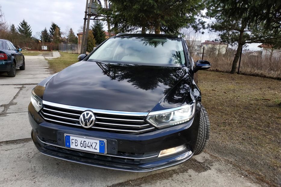 Продам Volkswagen Passat B8 HIGHLINE Automat 190 к.с. 2015 года в Львове