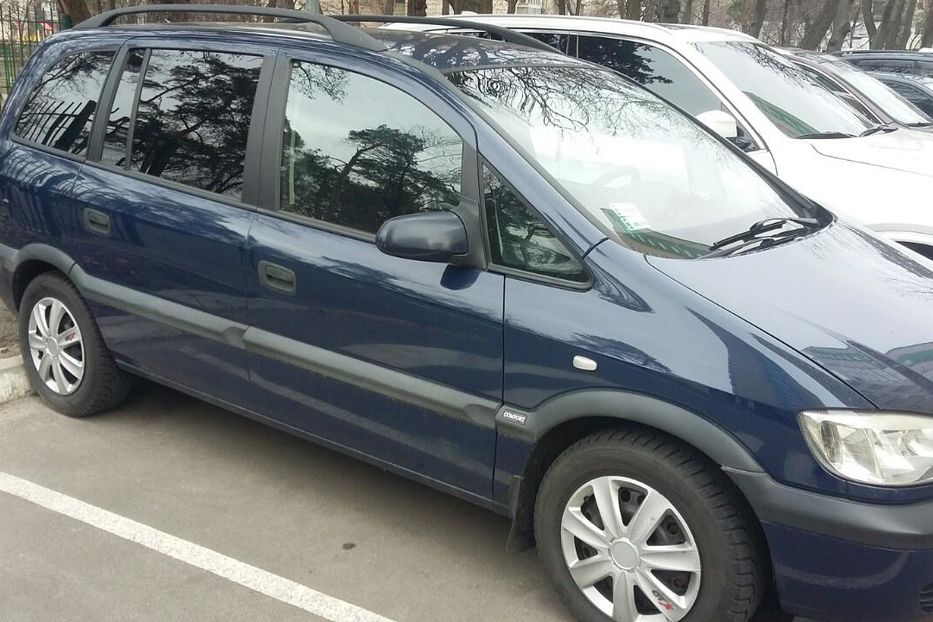 Продам Opel Zafira 2001 года в Киеве