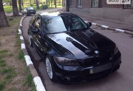 Продам BMW 320 2011 года в Херсоне