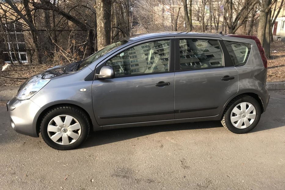 Продам Nissan Note 2010 года в Киеве