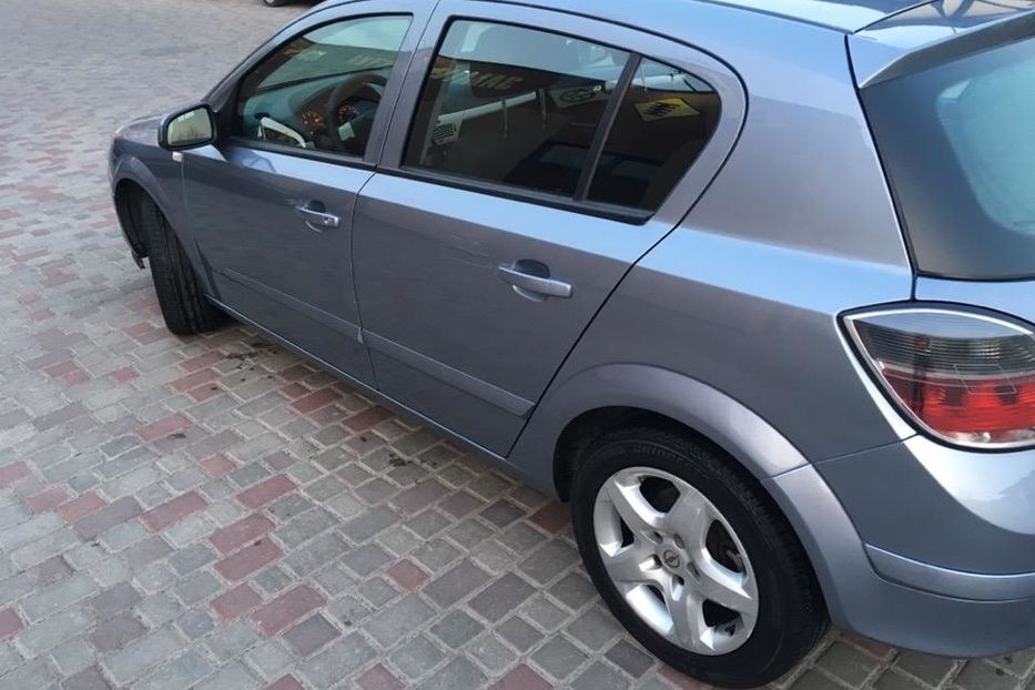 Продам Opel Astra H 2008 года в Ровно