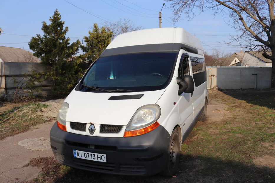 Продам Renault Trafic пасс. 2004 года в г. Яготин, Киевская область