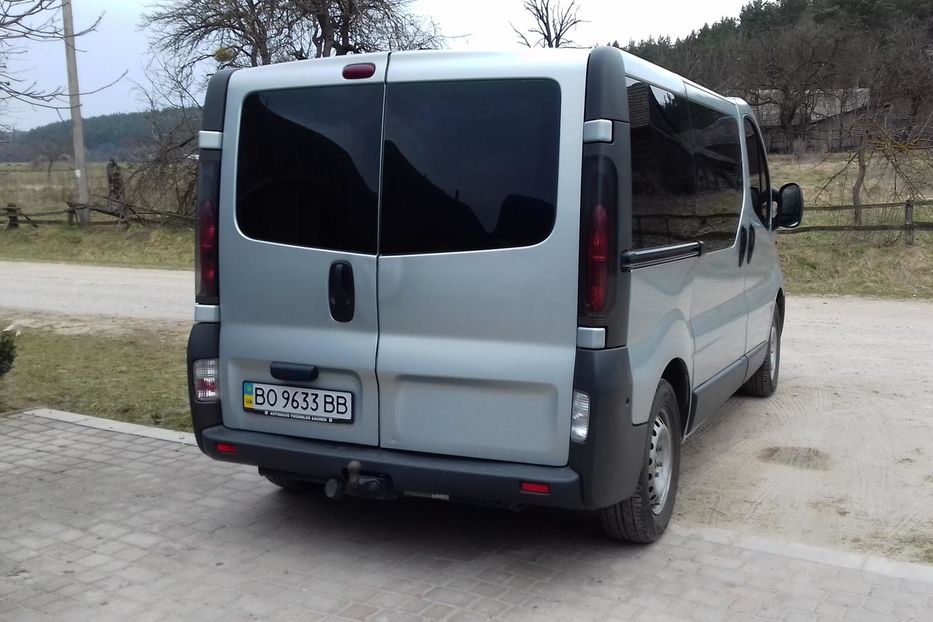 Продам Renault Trafic пасс. 2004 года в Ровно