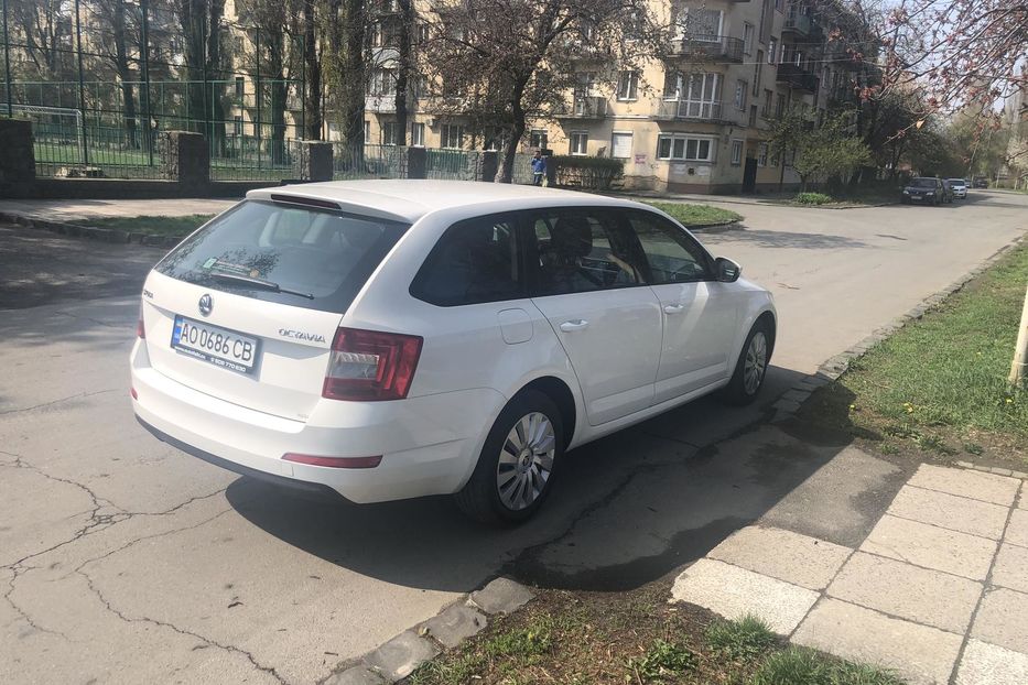 Продам Skoda Octavia 2014 года в Ужгороде