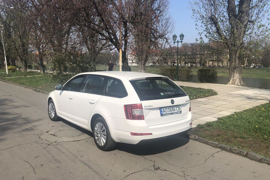 Продам Skoda Octavia 2014 года в Ужгороде