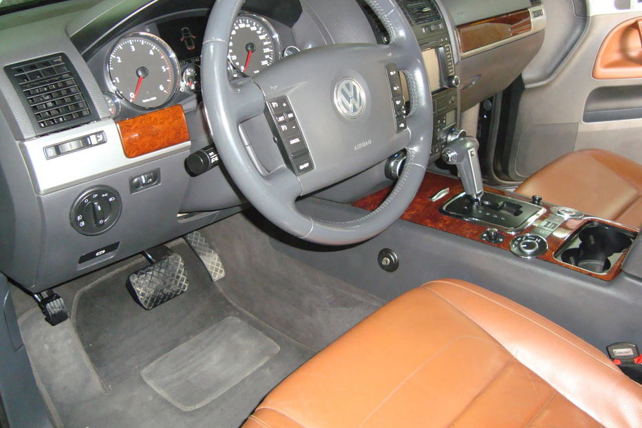 Продам Volkswagen Touareg V6 TDI 2007 года в г. Мелитополь, Запорожская область