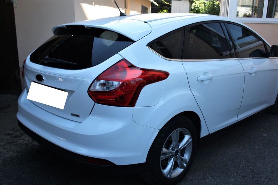 Продам Ford Focus EcoBoost 1,0 L Turbo 2013 года в Киеве