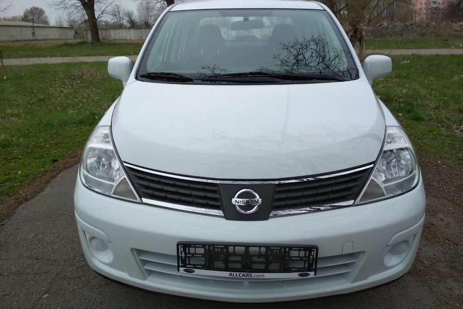 Продам Nissan TIIDA 2011 года в Черкассах