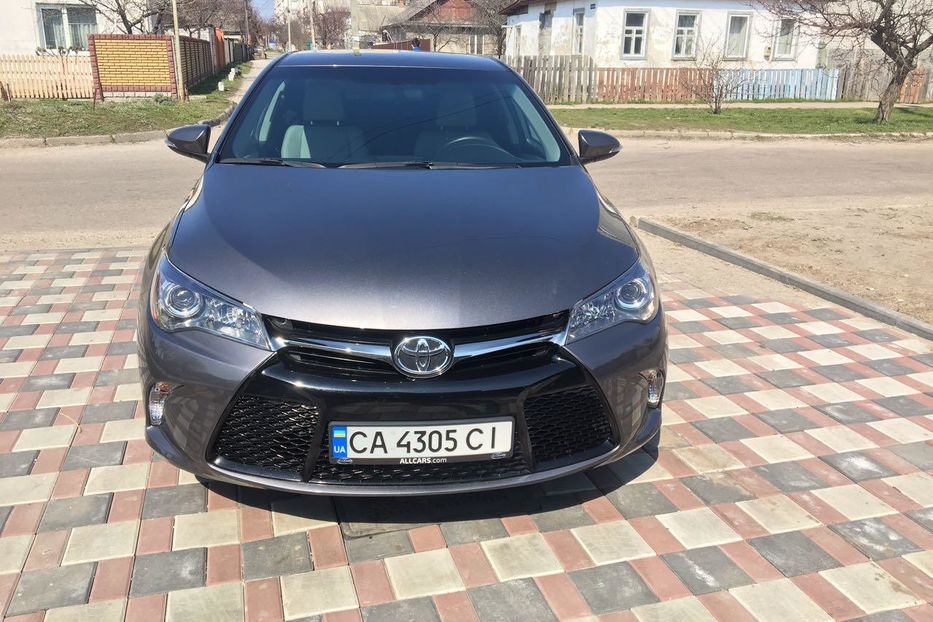 Продам Toyota Camry 2016 года в Черкассах