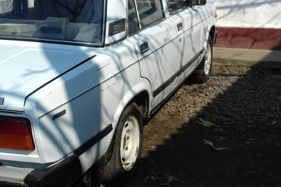 Продам ВАЗ 2105 1994 года в г. Ладыжин, Винницкая область