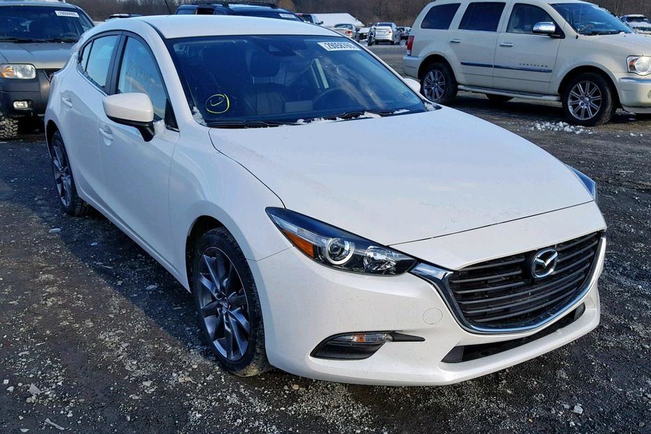 Продам Mazda 3 Touring 2018 года в Виннице