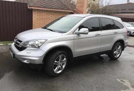 Продам Honda CR-V 2012 года в Киеве