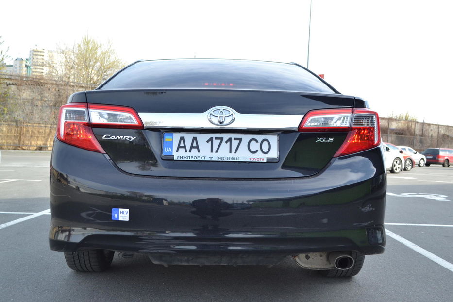 Продам Toyota Camry XLE 2013 года в Киеве