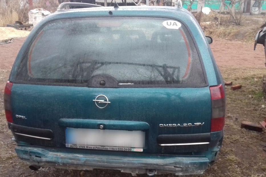 Продам Opel Omega 1995 года в г. Коростень, Житомирская область