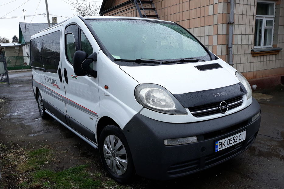 Продам Opel Vivaro пасс. LONG 6-ка 2003 года в Ровно