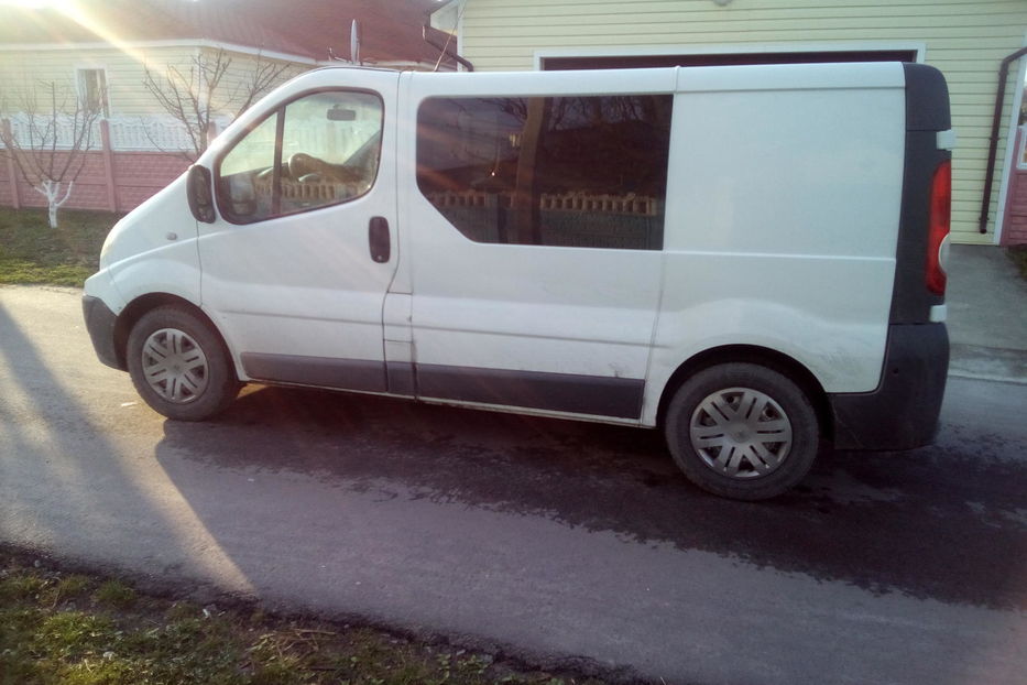 Продам Renault Trafic пасс. груз.-пасс. 2012 года в Киеве