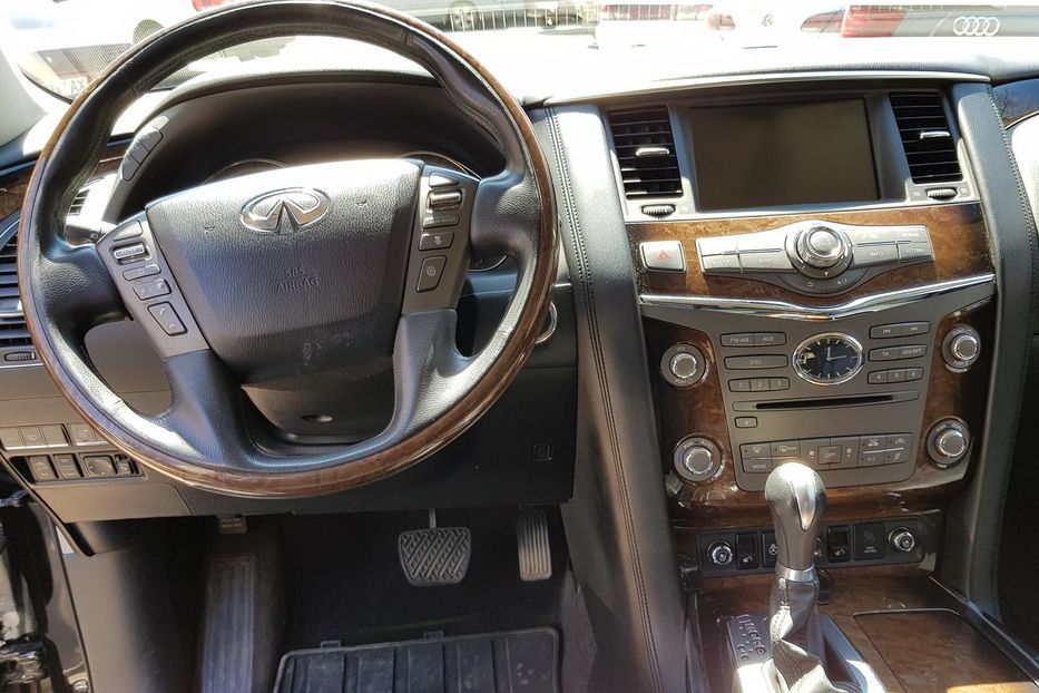 Продам Infiniti QX56 2011 года в Одессе