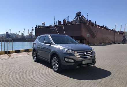 Продам Hyundai Santa FE TOP NAVI + PANORAMA 2015 года в Одессе