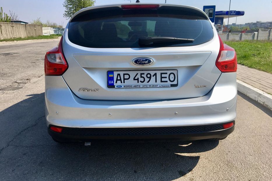 Продам Ford Focus Официал  2013 года в Киеве