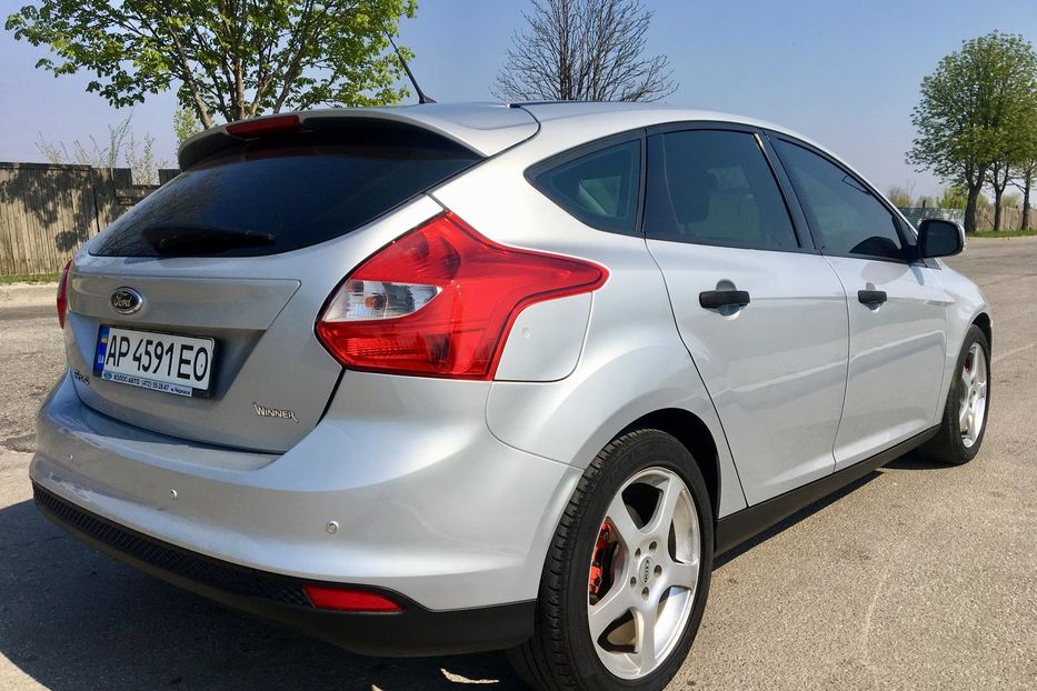 Продам Ford Focus Официал  2013 года в Киеве