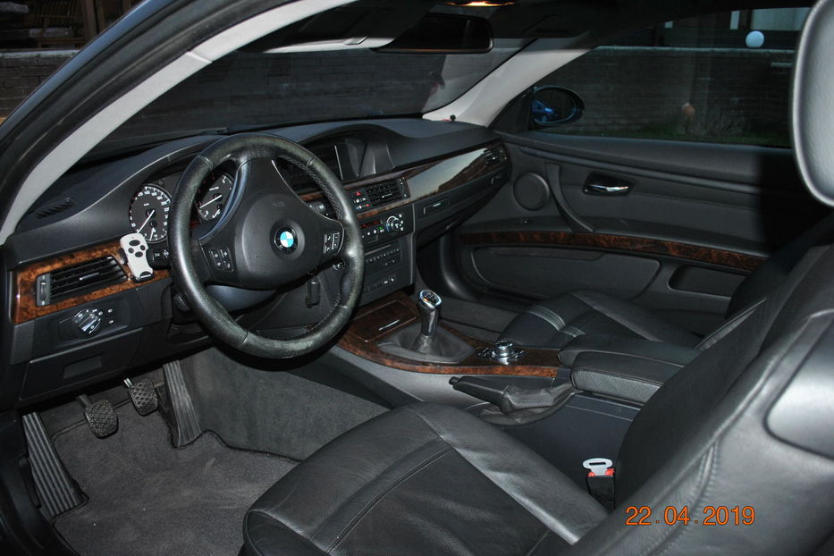 Продам BMW 320 I / navi / leder 2009 года в Луцке