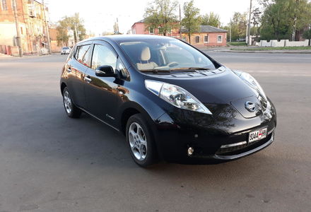 Продам Nissan Leaf 2012 года в Харькове