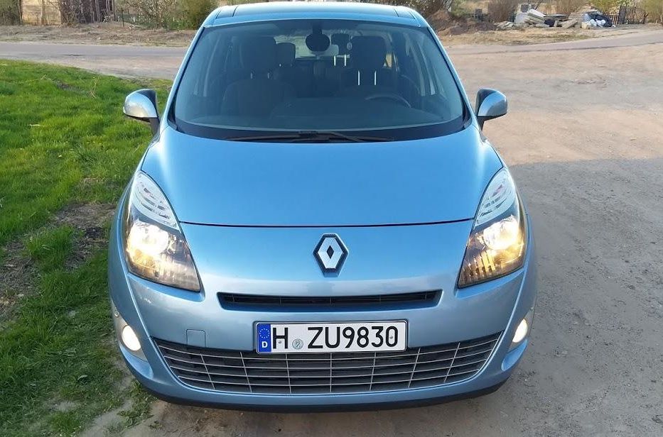 Продам Renault Grand Scenic 1.9 dCi Dynam. 7p. 2010 года в Львове