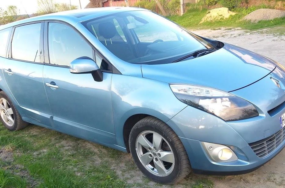 Продам Renault Grand Scenic 1.9 dCi Dynam. 7p. 2010 года в Львове