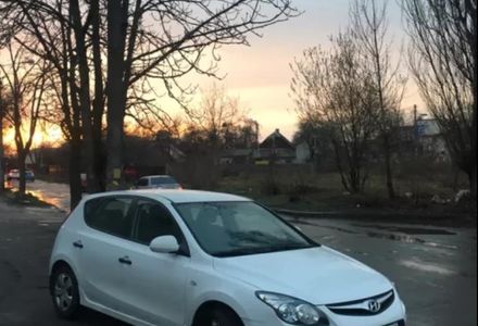 Продам Hyundai i30  2011 года в Киеве