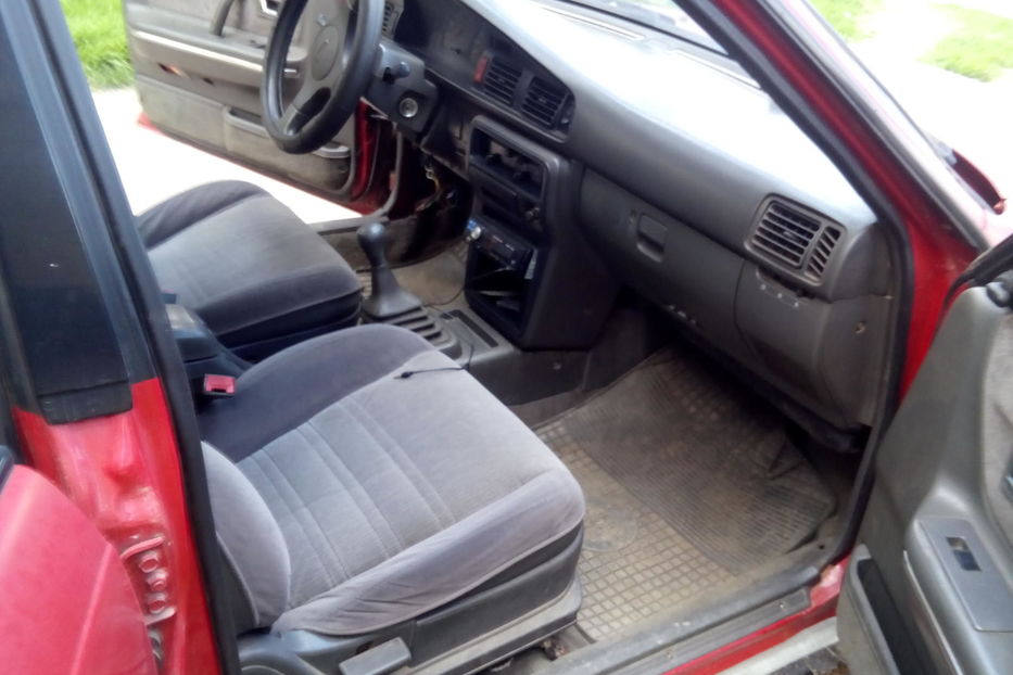 Продам Mazda 626 Сидан 1991 года в Одессе