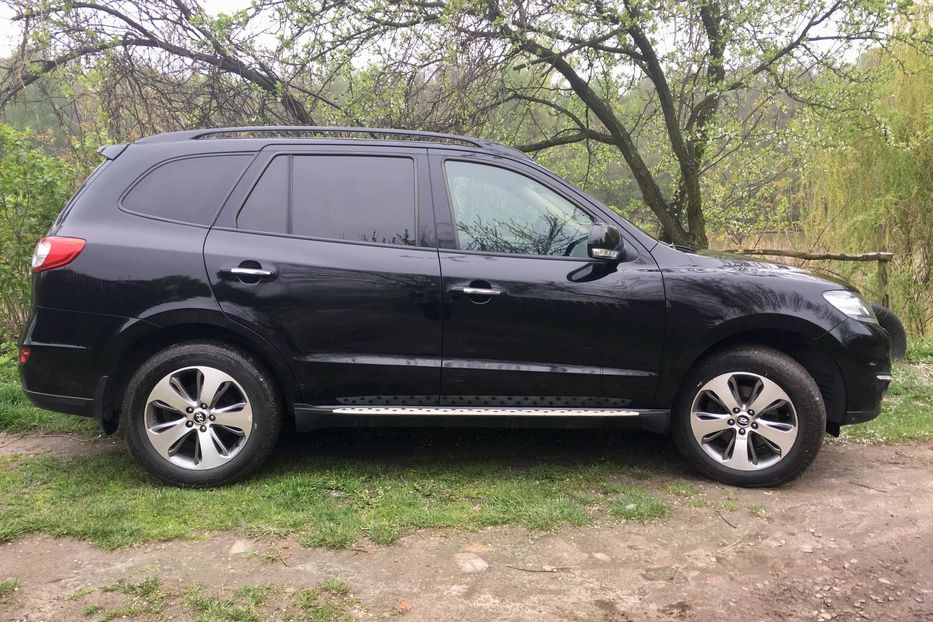 Продам Hyundai Santa FE 2012 года в Киеве