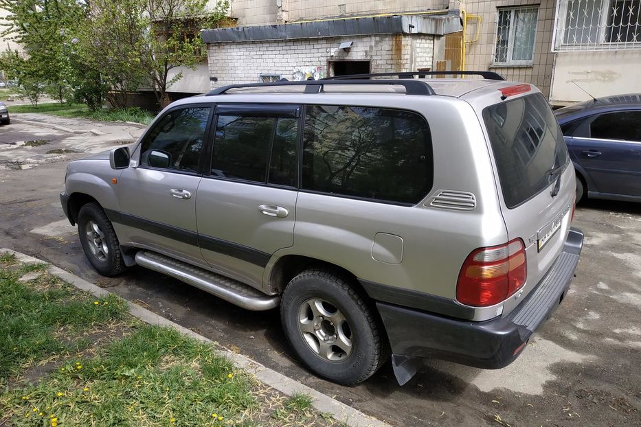 Продам Toyota Land Cruiser 100 2001 года в Киеве