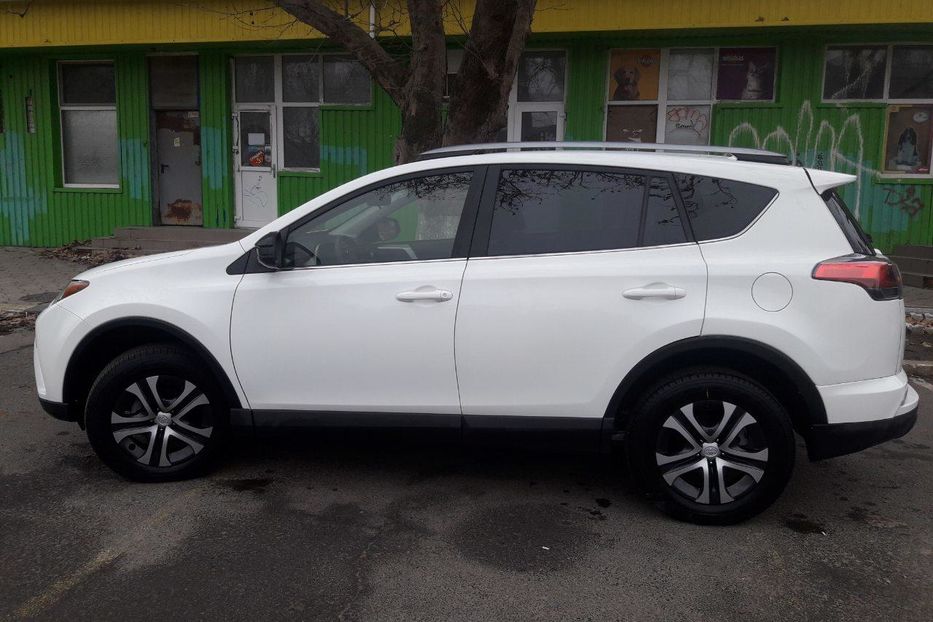 Продам Toyota Rav 4 LE 2016 года в Херсоне