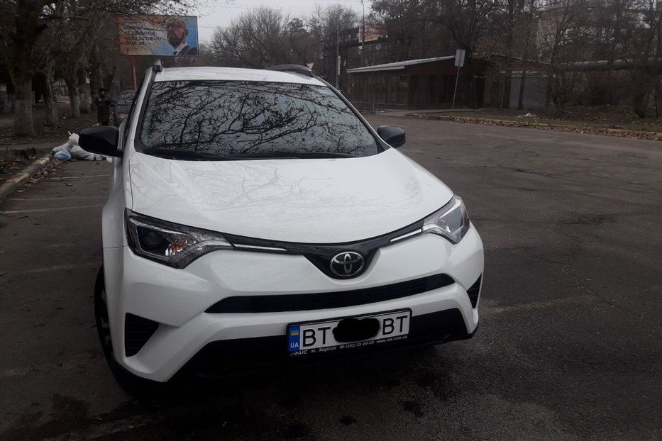 Продам Toyota Rav 4 LE 2016 года в Херсоне