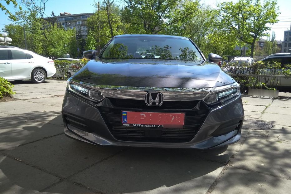 Продам Honda Accord USA 2018 года в Киеве