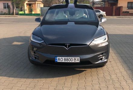 Продам Tesla Model X Х 2016 года в Ужгороде