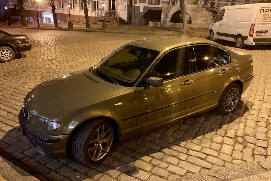 Продам BMW 325 xi 2002 года в Одессе