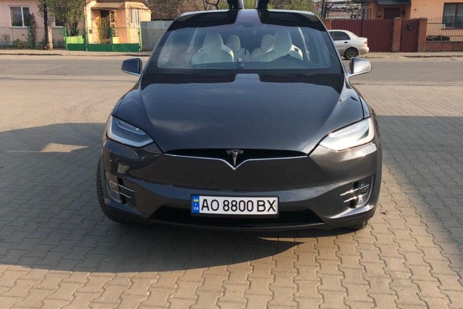 Продам Tesla Model X Х 2016 года в Ужгороде