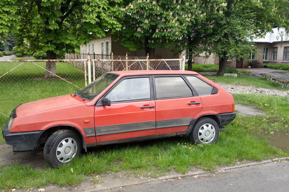 Продам ВАЗ 21093 1992 года в Киеве