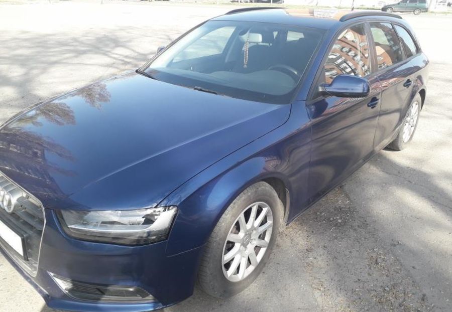 Продам Audi A4 2012 года в Полтаве