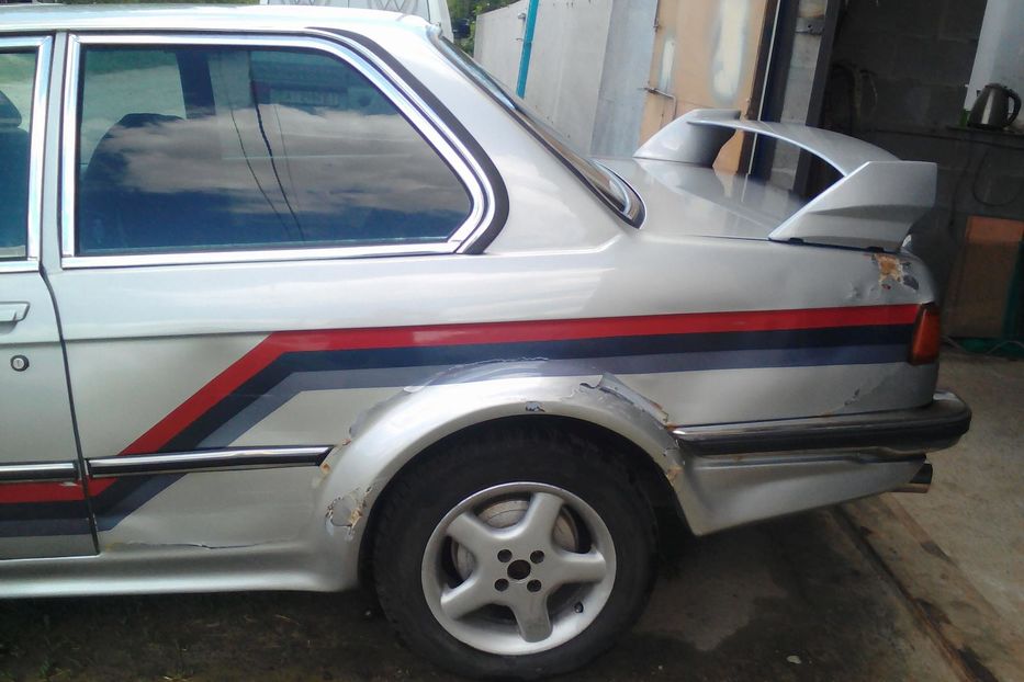 Продам BMW 318 1981 года в г. Бровары, Киевская область