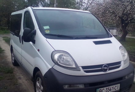 Продам Opel Vivaro пасс. 2005 года в Львове