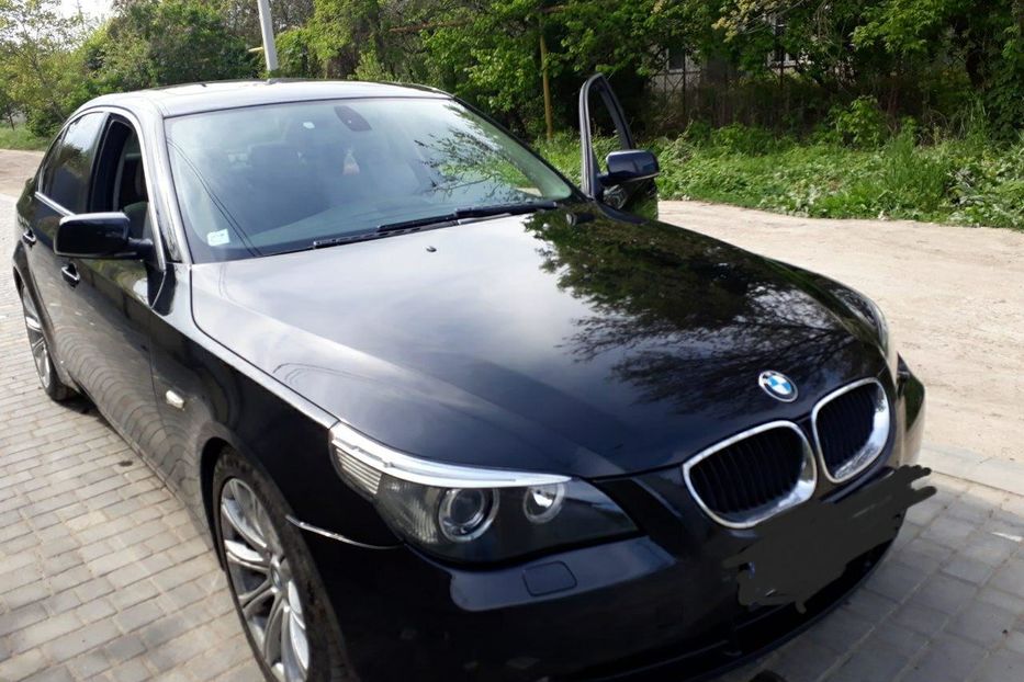 Продам BMW 530 2003 года в Одессе