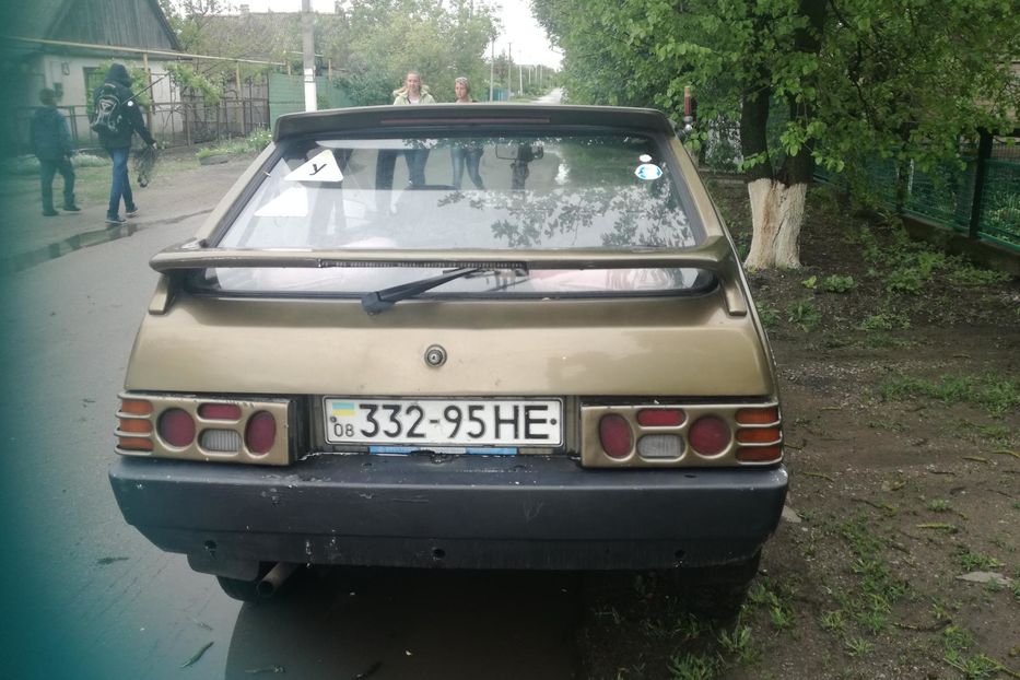 Продам ЗАЗ 1102 Таврия 1993 года в Запорожье