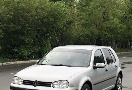 Продам Volkswagen Golf IV 1999 года в Киеве