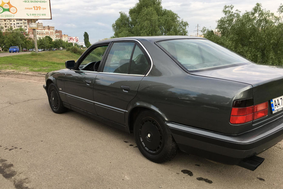Продам BMW 535 1988 года в Киеве