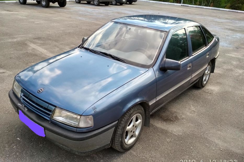 Продам Opel Vectra A 1989 года в г. Рокитное, Ровенская область