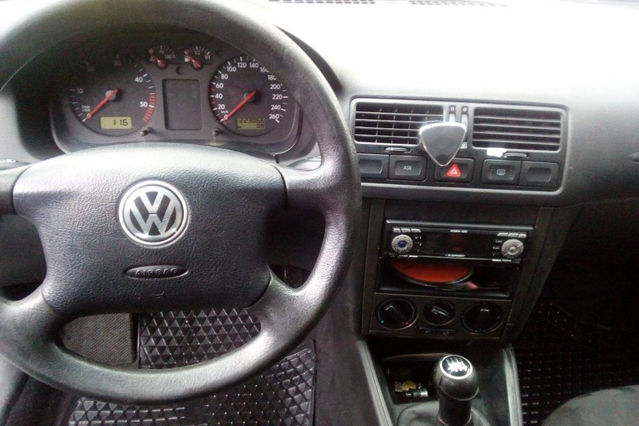 Продам Volkswagen Bora Универсал  1999 года в Киеве